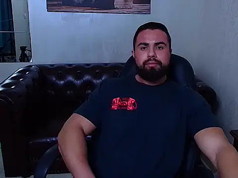 HayesWood online show from December 20, 2025, 5:43 am