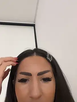 Kataleya1997 online show from October 29, 2025, 12:26 pm