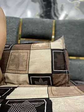 Snapshot of Heena_Sharma982 chatting on March 21, 2026, 5:50 pm Heena Sharma982 online show from March 21, 2026, 5:50 pm