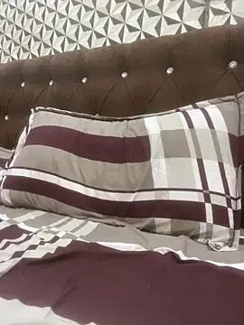 Snapshot of Heena_Sharma982 chatting on February 4, 2026, 5:41 pm Heena Sharma982 online show from February 4, 2026, 5:41 pm