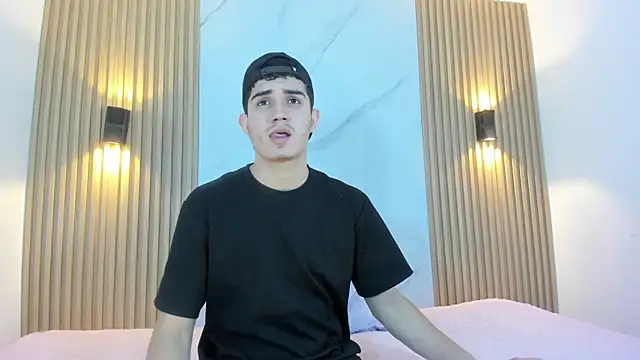 alejo gray online show from October 29, 2025, 3:49 am