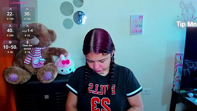 Emma boo online show from March 2, 2026, 2:13 pm