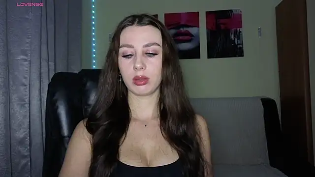 SweetCherry  N online show from July 1, 2026, 8:42 pm