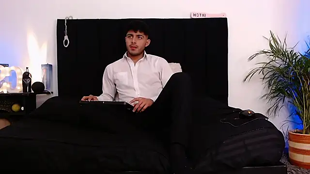 jaiden thoner online show from November 10, 2025, 5:12 am