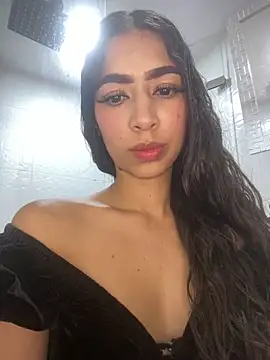 Ivy Spicy online show from February 11, 2026, 7:30 am