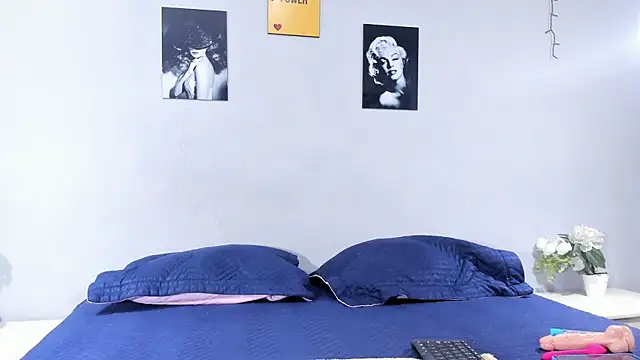 Snapshot of sexynova_93 chatting on January 9, 2026, 7:43 pm sexynova 93 online show from January 9, 2026, 7:43 pm