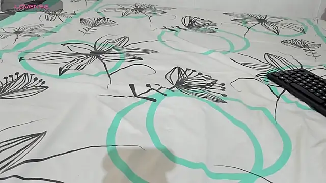 Snapshot of sexynova_93 chatting on February 5, 2026, 7:10 pm sexynova 93 online show from February 5, 2026, 7:10 pm