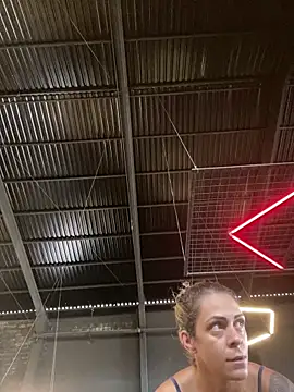 sabrinaneves online show from February 12, 2026, 2:06 pm