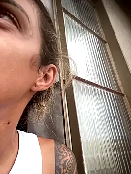 sabrinaneves online show from January 5, 2026, 6:11 pm