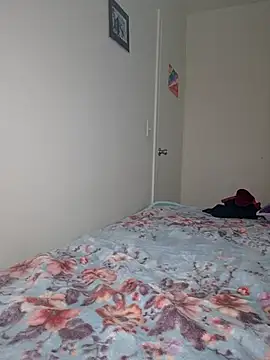 Snapshot of Samiee_sospicyxxx chatting on October 30, 2025, 4:37 pm Samiee sospicyxxx online show from October 30, 2025, 4:37 pm