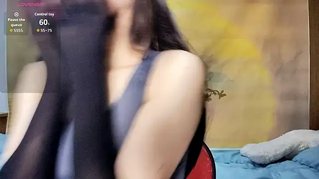 MsTipsy  online show from November 13, 2025, 10:19 am