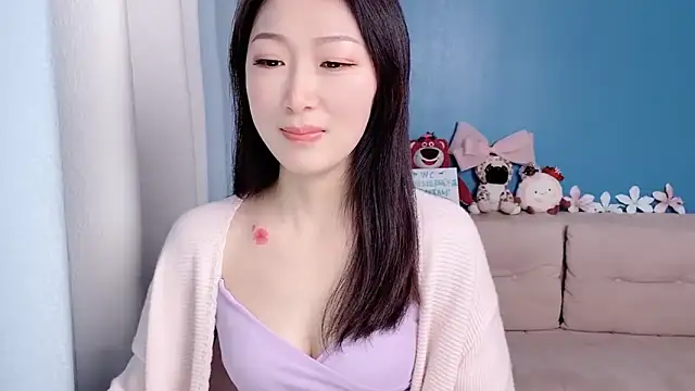 Snapshot of ella55-- chatting on March 1, 2026, 1:05 am ella55-- online show from March 1, 2026, 1:05 am