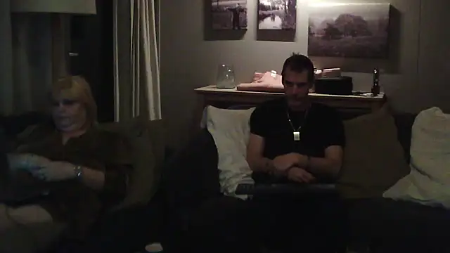 Snapshot of Sylviastar46 chatting on November 24, 2025, 6:41 pm Sylviastar46 online show from November 24, 2025, 6:41 pm