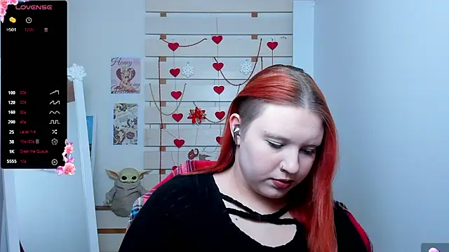 Snapshot of FoxPlayXX chatting on February 17, 2026, 9:12 pm FoxPlayXX online show from February 17, 2026, 9:12 pm