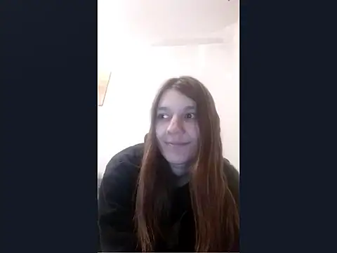 Snapshot of Zizi_Zuzu chatting on October 29, 2025, 7:13 pm Zizi Zuzu online show from October 29, 2025, 7:13 pm