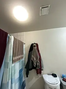 ezrah23 online show from February 23, 2026, 12:12 am