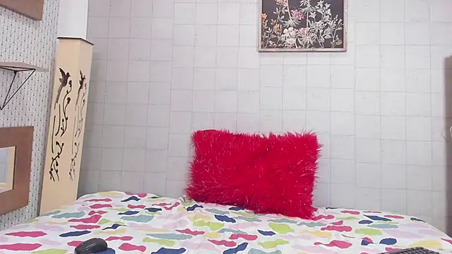 Oceaan lady online show from February 23, 2026, 1:23 pm