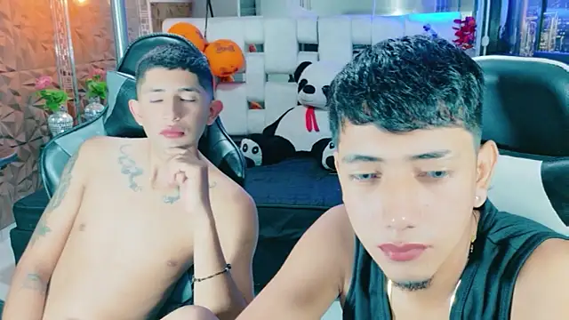 darwinandbrayann online show from November 1, 2025, 12:21 pm