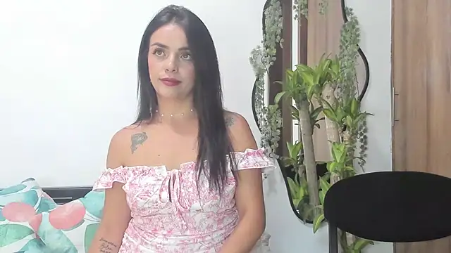 Snapshot of MailynAndNick chatting on February 28, 2026, 7:13 pm MailynAndNick online show from February 28, 2026, 7:13 pm