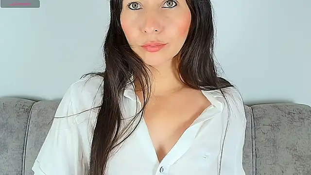 Snapshot of alana_pink95 chatting on November 3, 2025, 10:08 am alana pink95 online show from November 3, 2025, 10:08 am