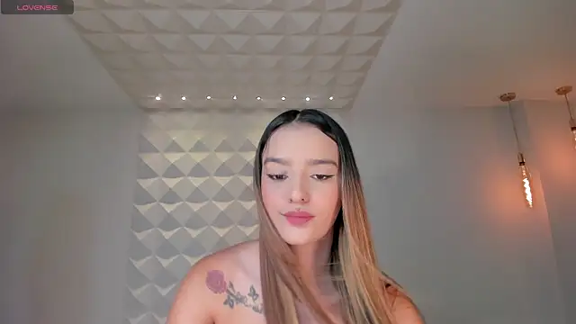 LaurentRosse1 online show from November 29, 2025, 7:25 pm