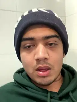 FlashyOcean53 online show from January 10, 2026, 3:02 am