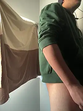 FlashyOcean53 online show from February 11, 2026, 5:29 am