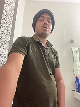 FlashyOcean53 online show from February 13, 2026, 9:04 pm