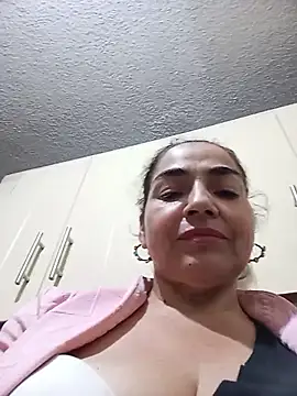 MaryRoze  online show from February 11, 2026, 12:32 am