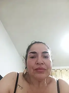 MaryRoze  online show from May 30, 2026, 1:45 am