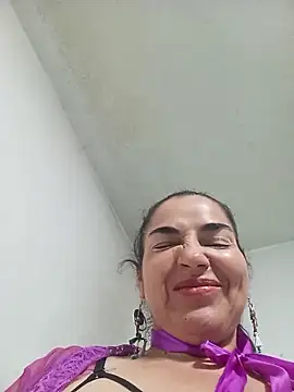 MaryRoze  online show from June 18, 2026, 1:15 am