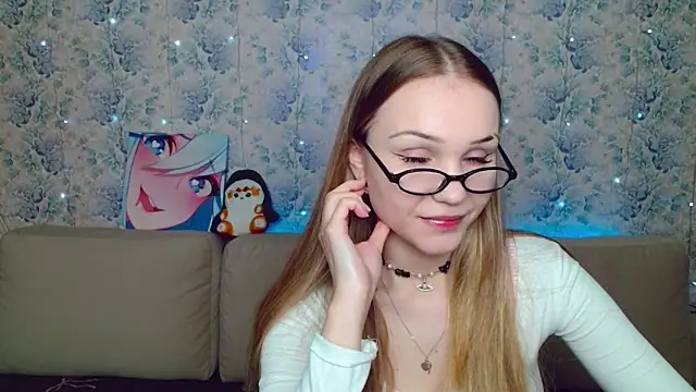 phreshgirlswag online show from November 7, 2025, 12:37 am