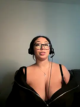 minha baby online show from December 20, 2025, 5:05 pm