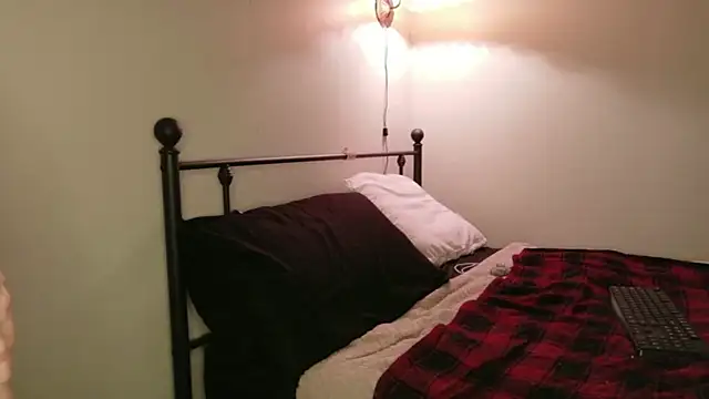 BriarRosexo online show from November 15, 2025, 9:30 pm