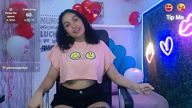 Snapshot of valeria_martinez19 chatting on February 19, 2026, 2:52 am valeria martinez19 online show from February 19, 2026, 2:52 am