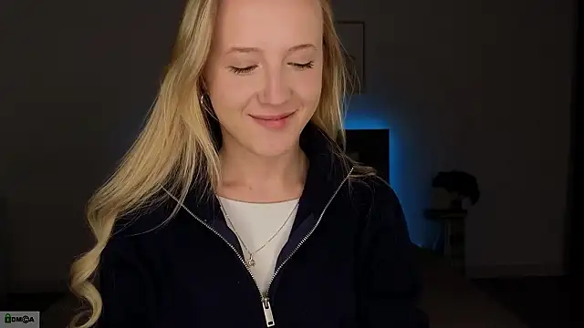 Snapshot of adele_armass chatting on March 14, 2026, 9:10 pm adele armass online show from March 14, 2026, 9:10 pm