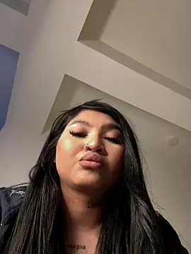 Snapshot of babykw chatting on November 20, 2025, 7:53 am babykw online show from November 20, 2025, 7:53 am