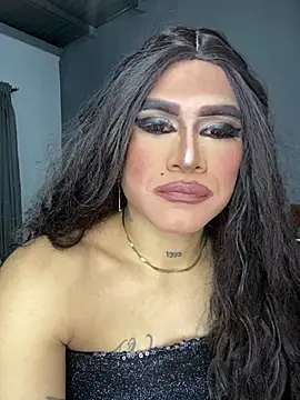 melani ferraraa  online show from April 5, 2026, 5:14 am