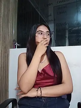 Valk submissive online show from March 15, 2026, 3:46 am