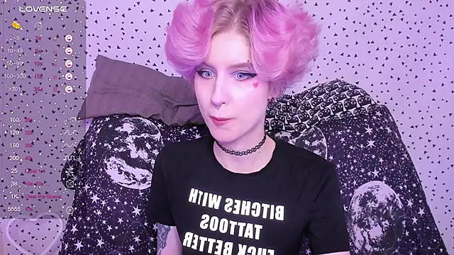 Angel Julles online show from April 23, 2026, 3:02 am