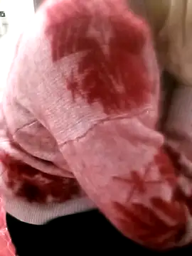 Snapshot of Elina_99 chatting on February 3, 2026, 2:32 am Elina 99 online show from February 3, 2026, 2:32 am