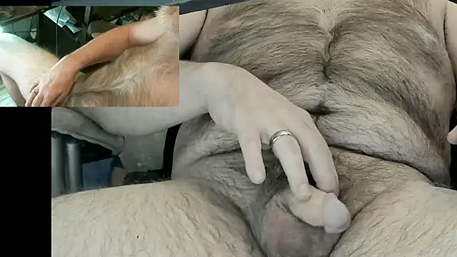 Snapshot of sexxme214 chatting on February 2, 2026, 2:43 am sexxme214 online show from February 2, 2026, 2:43 am