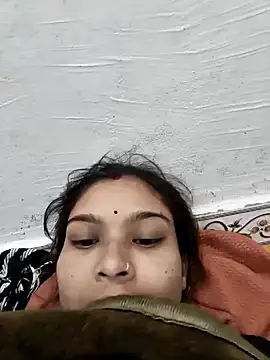 Cute Arushi online show from November 24, 2025, 6:19 pm