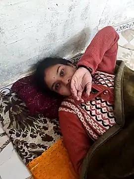 Cute Arushi online show from November 23, 2025, 10:14 am