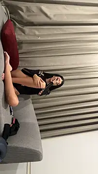 younglyx online show from October 30, 2025, 3:09 pm