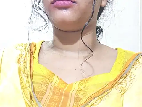 Nancy queen001 online show from November 6, 2025, 10:19 am