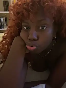 00Tesy00  online show from November 6, 2025, 4:00 pm