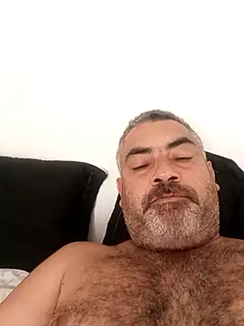 Ricardotarado online show from November 10, 2025, 11:48 am