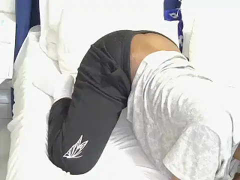 Snapshot of baddiemine05 chatting on November 25, 2025, 9:53 am baddiemine05 online show from November 25, 2025, 9:53 am