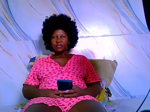 Snapshot of funky_babe chatting on February 17, 2026, 7:16 am funky babe online show from February 17, 2026, 7:16 am